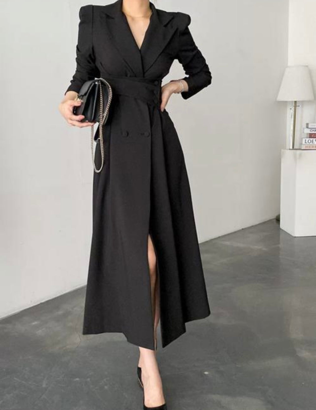 Black Waist Binding Long Sleeve Dress